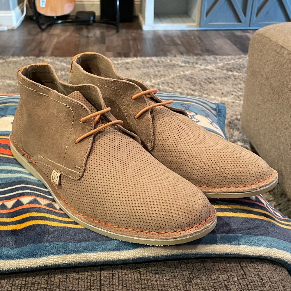 Men's, Modern Fiction Suede Leather Chukka Boots, Sand/Tan